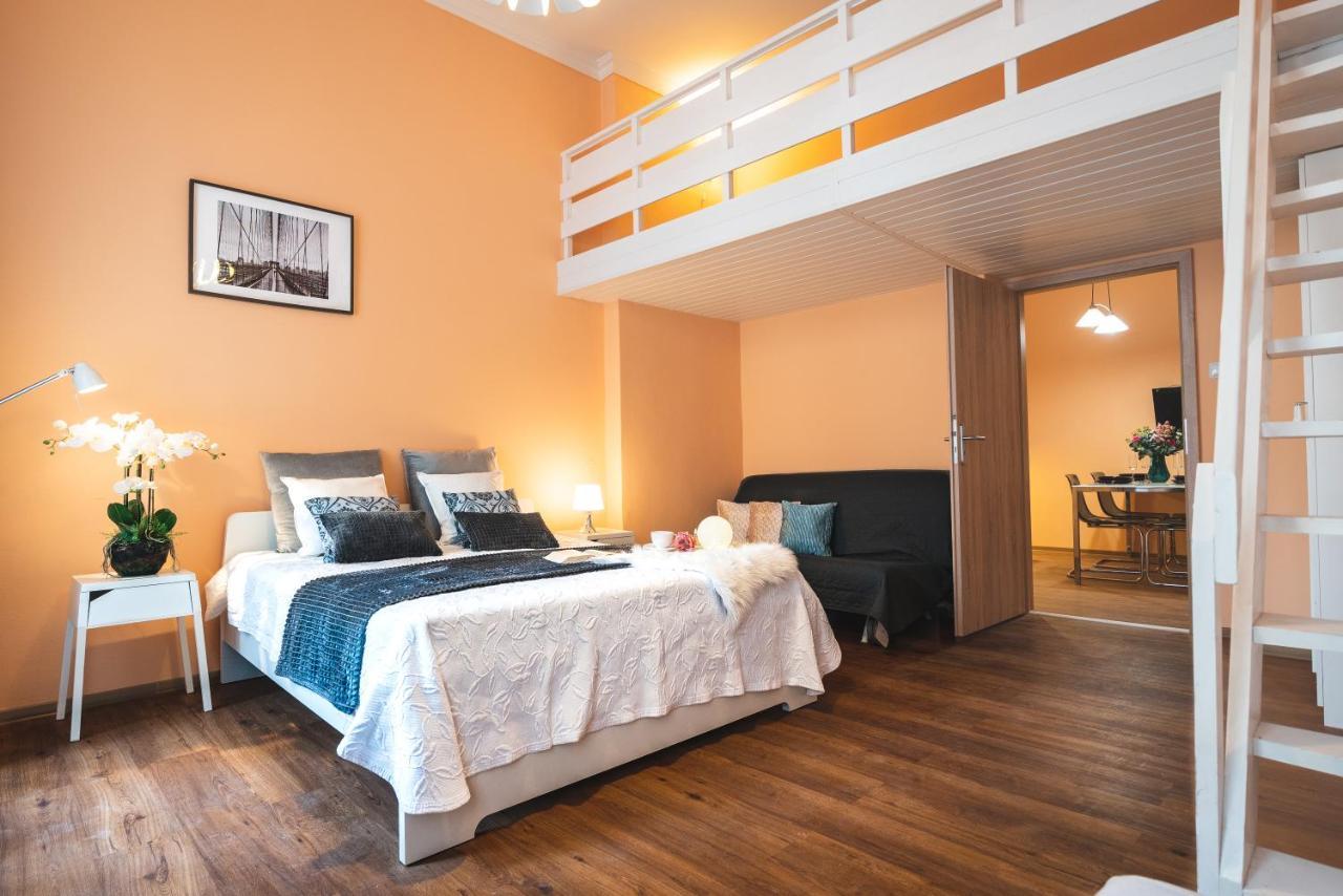 The Grand Royal 3Bdr Heart Of Old Town Prague