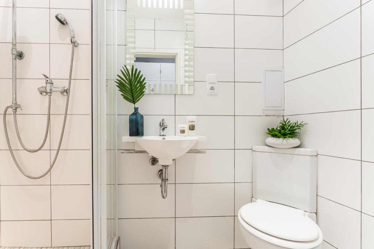 Ruterra 3 Bdr Apartamento *